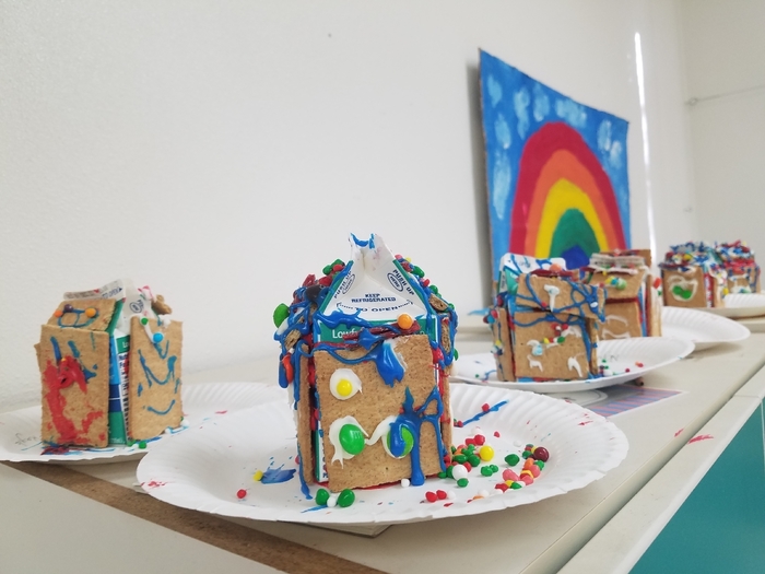 finished gingerbread houses